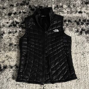The North Face Women's Quilted Black Vest